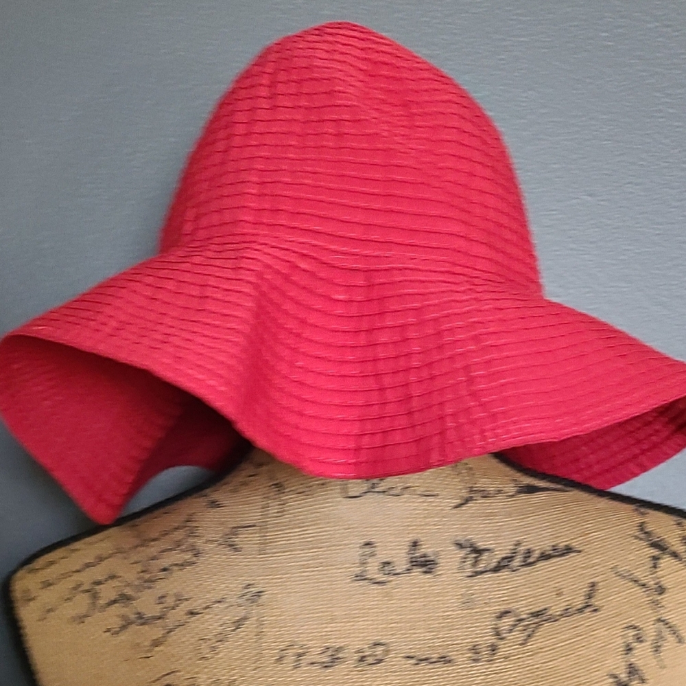 Bright Pink Floppy Hat perfect for the Summer Sun one size fits all